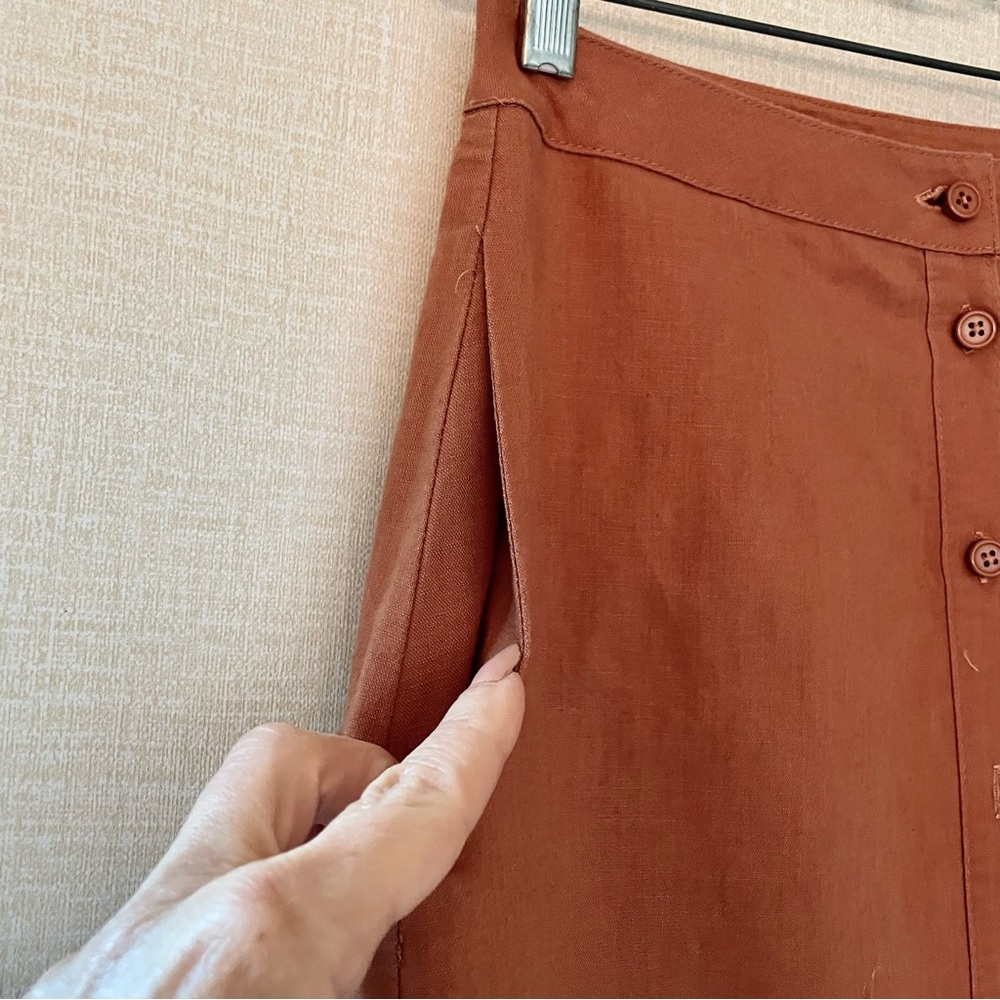 Button-Front A-Line Linen Blend Midi Skirt in a Dusty Rust, Size Small, 70s Vibe - Picture 4 of 8